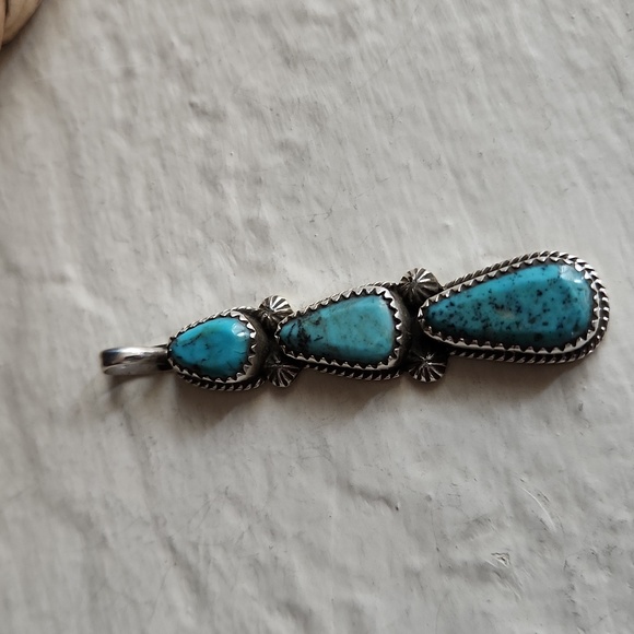 Gorgeous NWOT Native American Navajo Handmade 3 Stone Turquoise Pendant 💙🩵💙🎁 - Picture 8 of 12